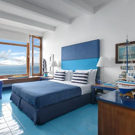 メゾン ラ ミネルベッタ