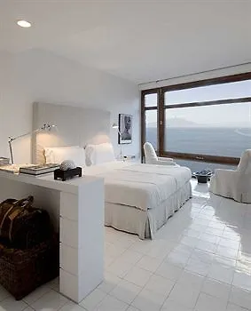 Готель Maison La Minervetta