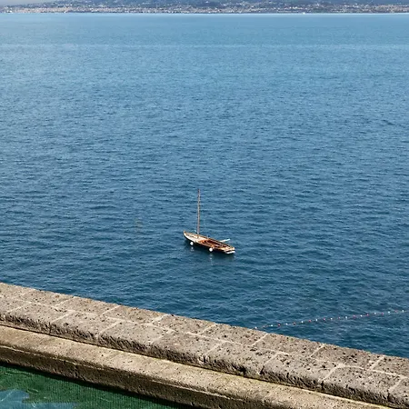 Отель Maison La Minervetta 4*