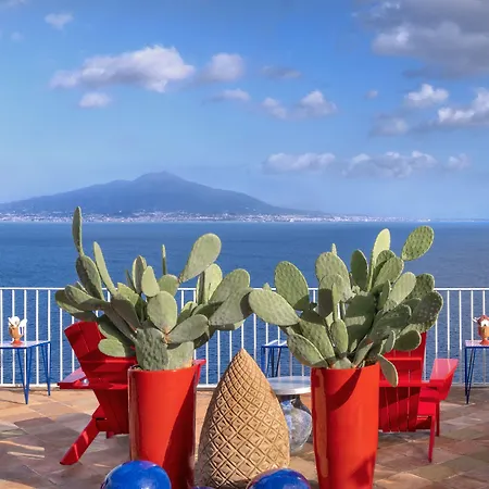 Maison La Minervetta Отель Сорренто