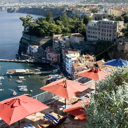 Maison La Minervetta Отель Сорренто